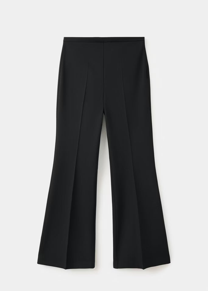 PANTALÓN FLARE RAYA PLANCHADA