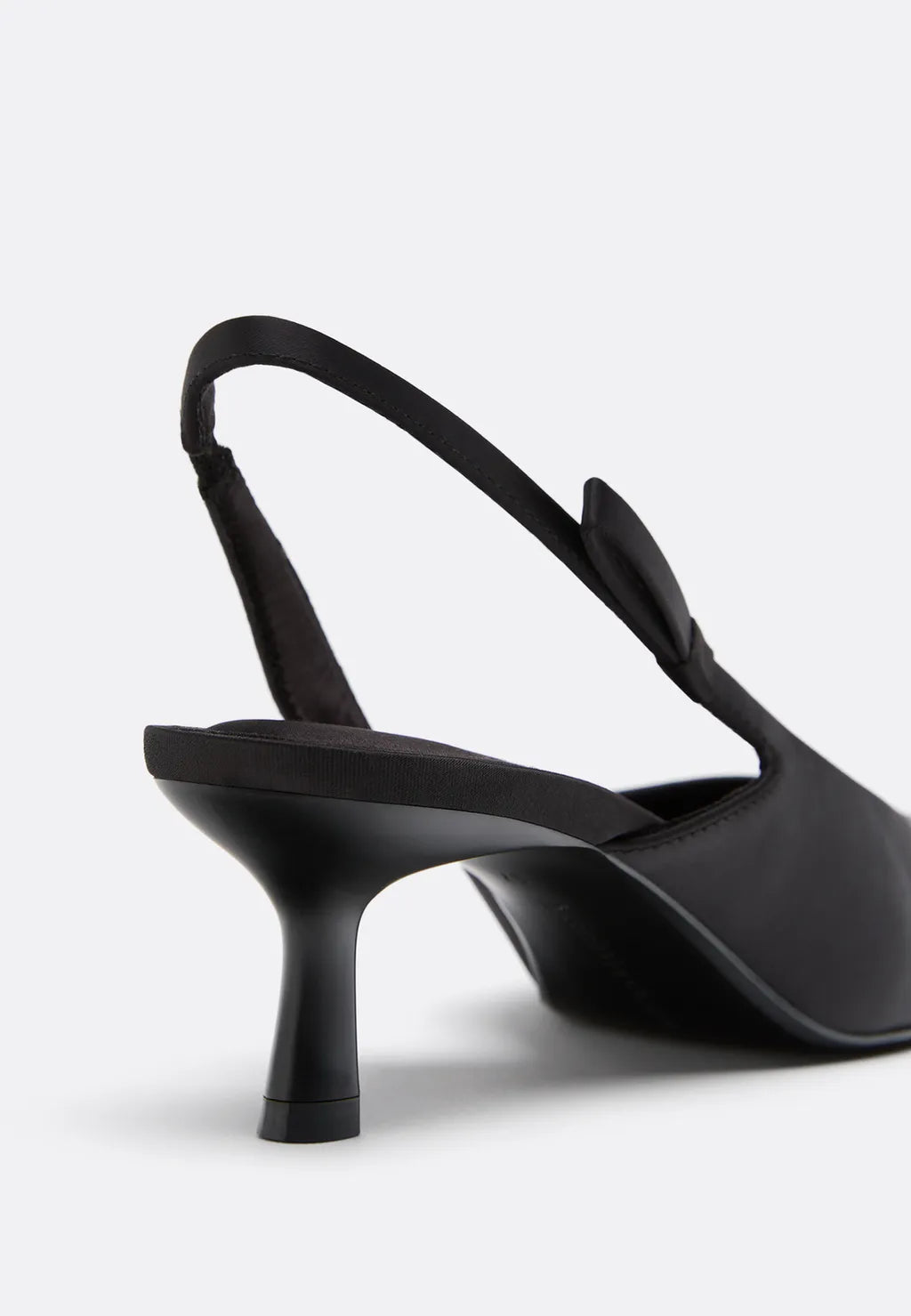 Zapato Tacón Destalonado Lazo