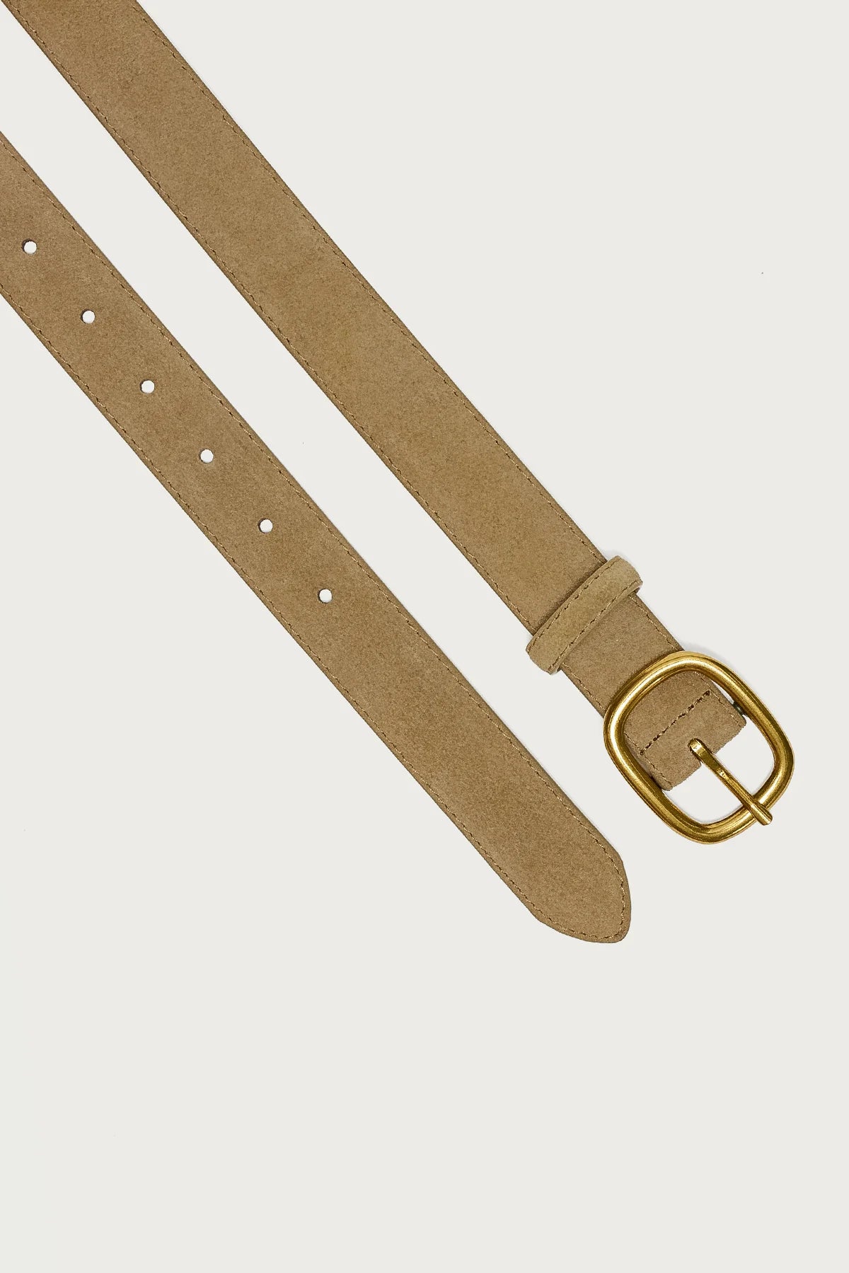 CINTURÓN CON HEBILLA OVAL DE ANTE SINTÉTICO - BEIGE